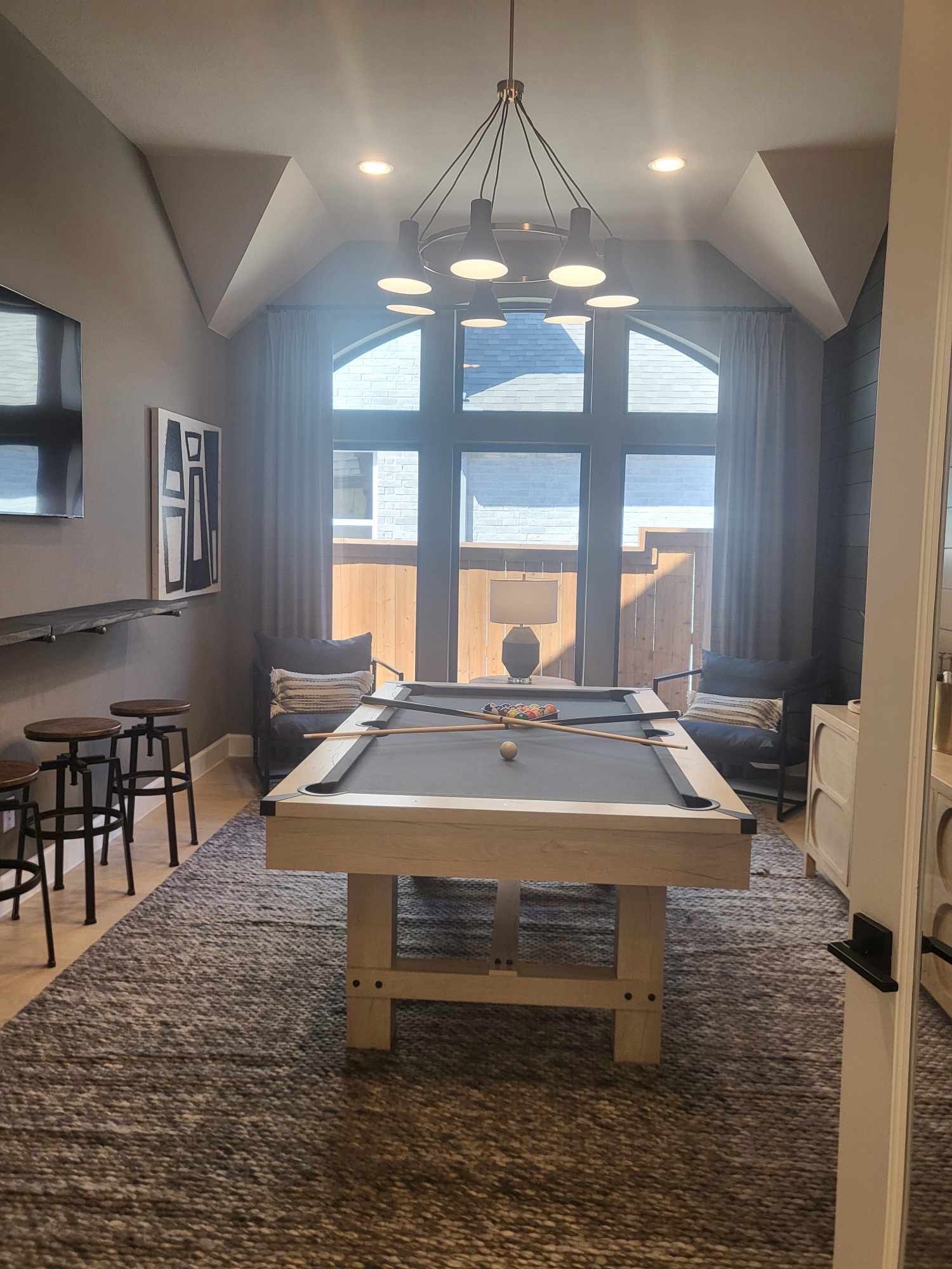 Outdoor patio staging