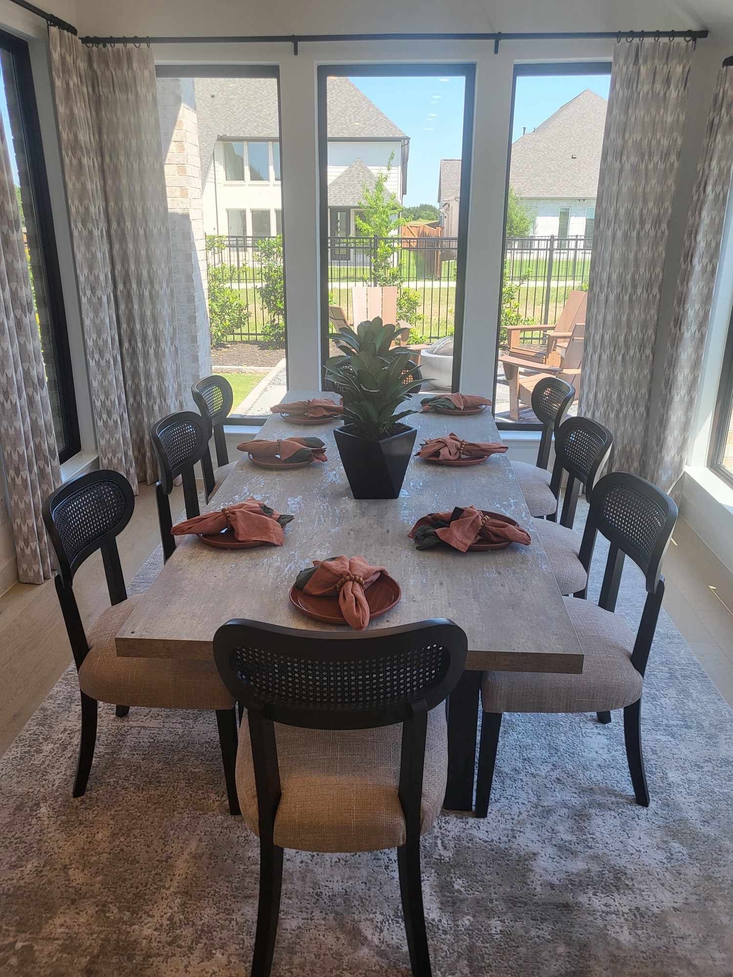 Kitchen staging